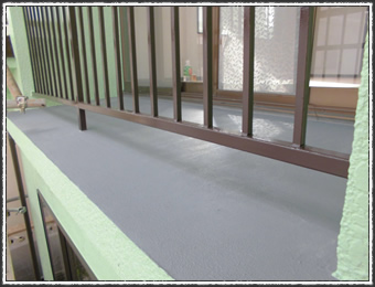 ベランダ塗装の写真